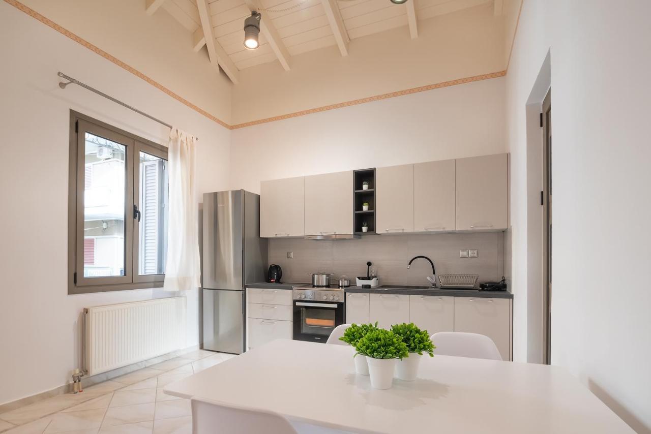 Topalidi'S Home Nea Palatia Eksteriør bilde